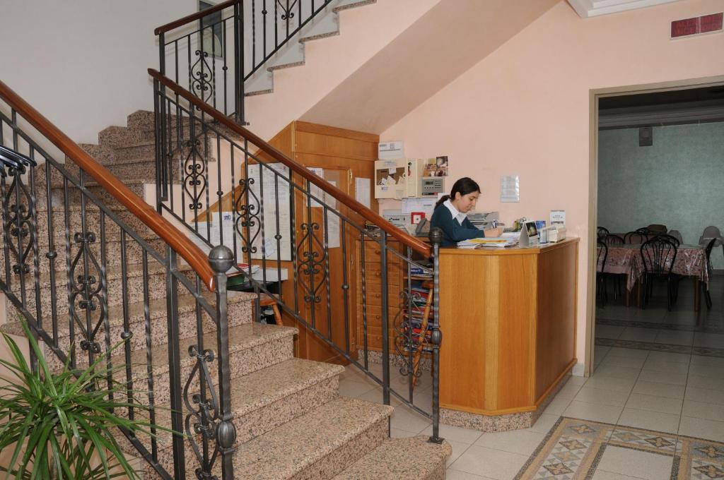 Hotel Meridiana Arbus Bagian luar foto