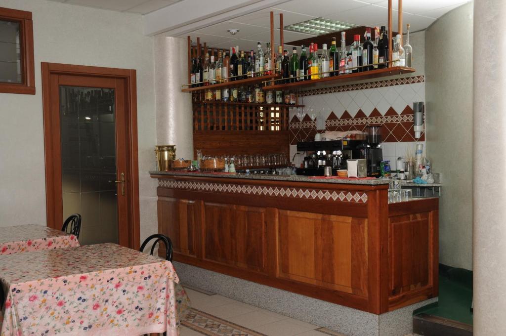 Hotel Meridiana Arbus Bagian luar foto