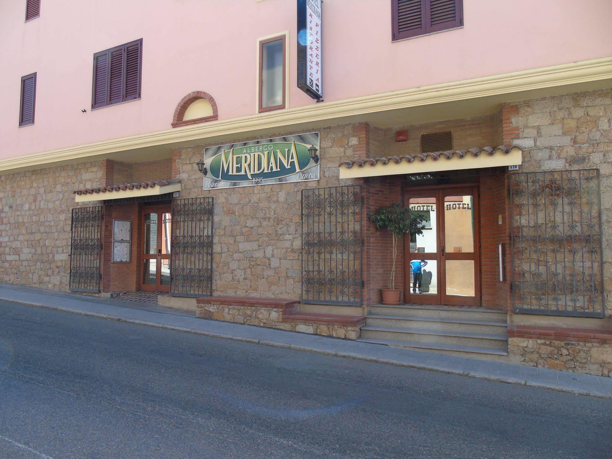 Hotel Meridiana Arbus Bagian luar foto